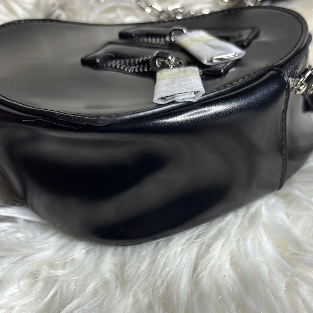 Black Crossbody Bag with Chain Link Strap